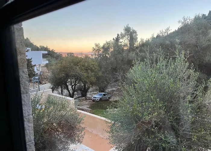 Villa Horti , 333 Steps From Bay Agní