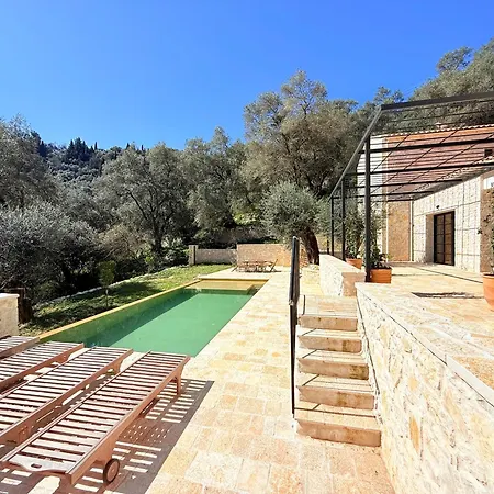 Horti , 333 Steps From Bay Villa